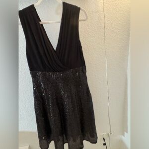 Torrid Beautiful Black Sequined Sleeveless Party Dress Side Zipper SZ 10